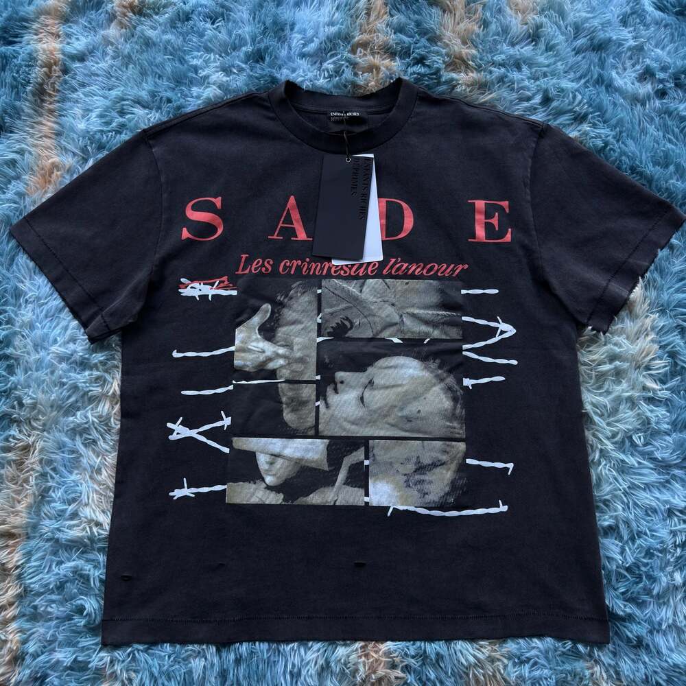 Enfants Riches Deprimes Les Crimes De L'amour Sade Distressed T-Shirt